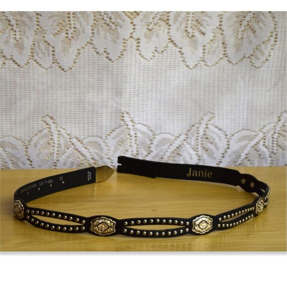 Womens Western Belt Size 32 Black Leather Silver Studded Concho Flowers Snap Off main image 4